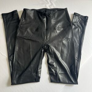 Black Faux Leather Leggings - M